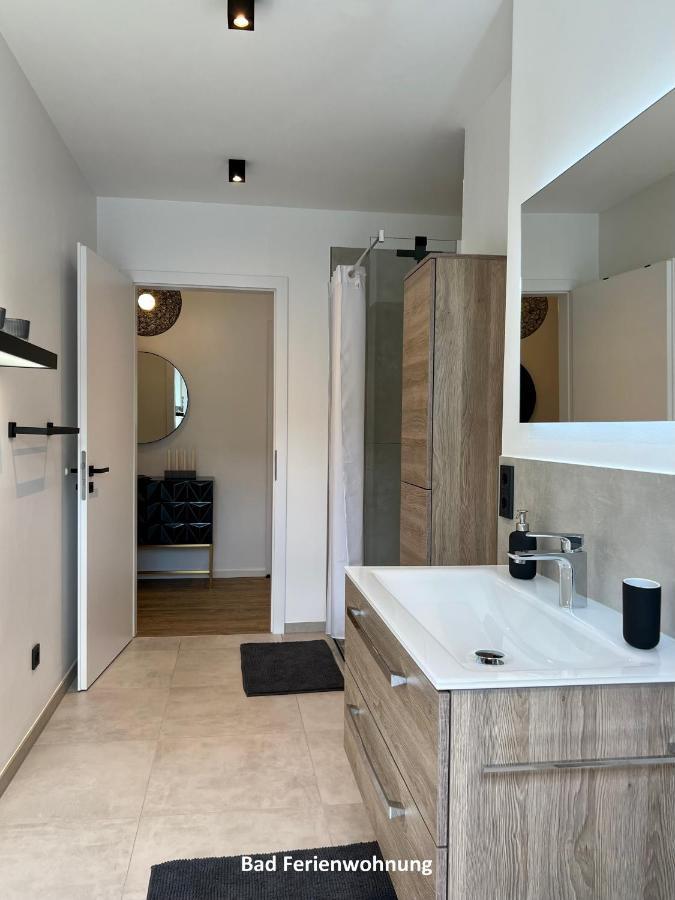 "Auslese 54" -Direkt Am Moselufer- Gaestezimmer & Ferienwohnung Трабен-Трарбах Экстерьер фото