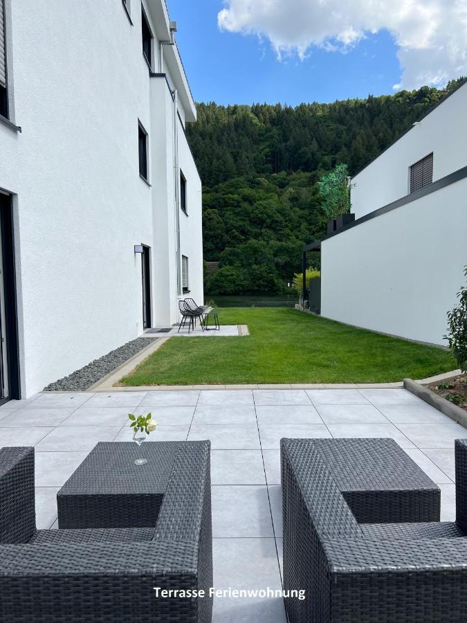 "Auslese 54" -Direkt Am Moselufer- Gaestezimmer & Ferienwohnung Трабен-Трарбах Экстерьер фото