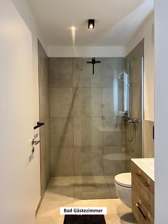 "Auslese 54" -Direkt Am Moselufer- Gaestezimmer & Ferienwohnung Трабен-Трарбах Экстерьер фото